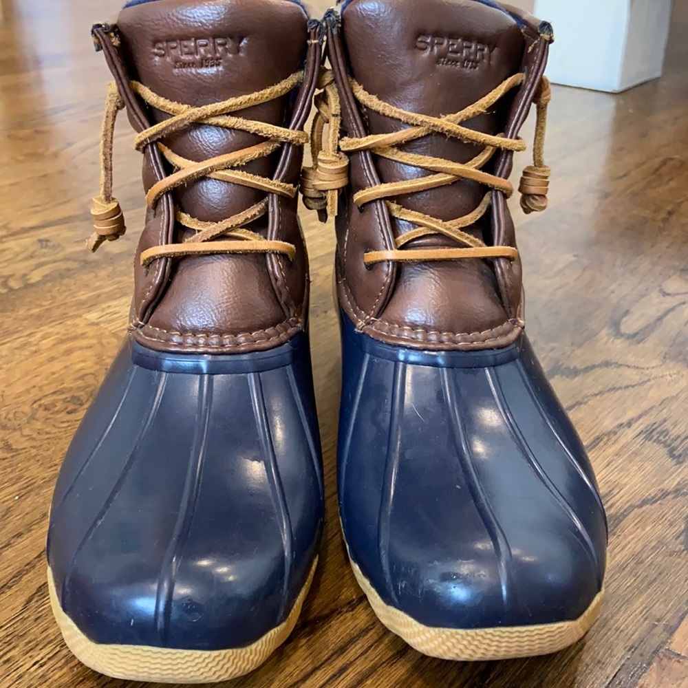 SPERRY DUCK BOOTS